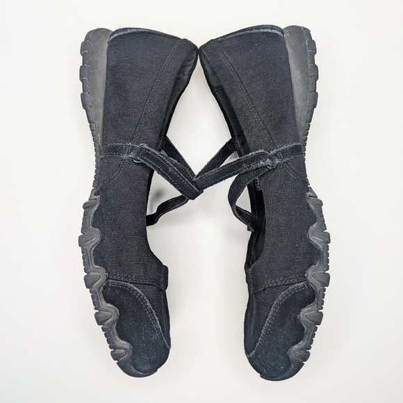 Y2K Skechers Black Suede Strappy Ballet Flats Sneakers - Picture 6 of 8